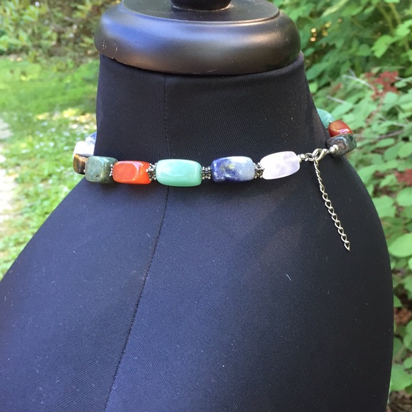 Beautiful Stone Necklace - Picture 4 of 6